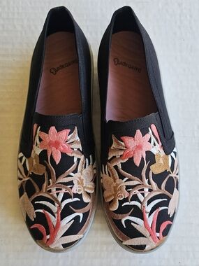BareTraps Black Slip-On Flats with Pink and Tan Floral Embroidery